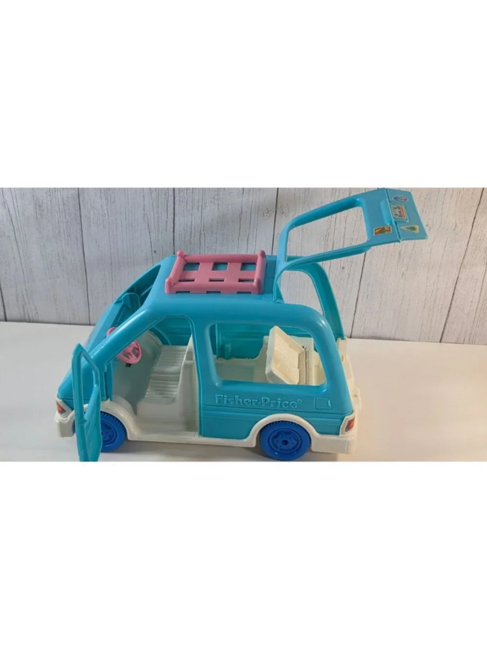 VTG 1993 FISHER PRICE LOVING FAMILY DREAM DOLLHOUSE SUV MINIVAN VAN CAR VEHICLE